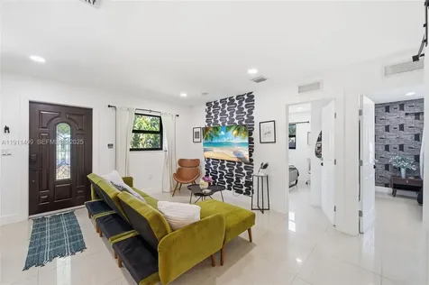 1464 NE 28th Street Pompano Beach FL 33064