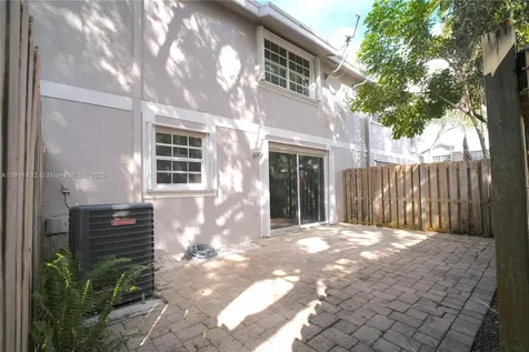 12142 SW 50th Court Cooper City FL 33330