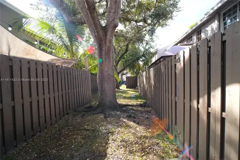 12142 SW 50th Court Cooper City FL 33330