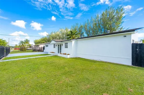 17921 SW 108th Court Miami FL 33157