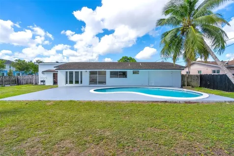 17921 SW 108th Court Miami FL 33157