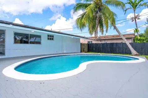 17921 SW 108th Court Miami FL 33157