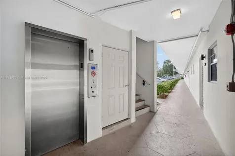 3501 NW 47th Avenue Lauderdale Lakes FL 33319
