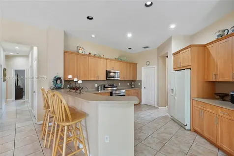 13875 SW 41st Street Davie FL 33330