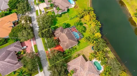 13875 SW 41st Street Davie FL 33330