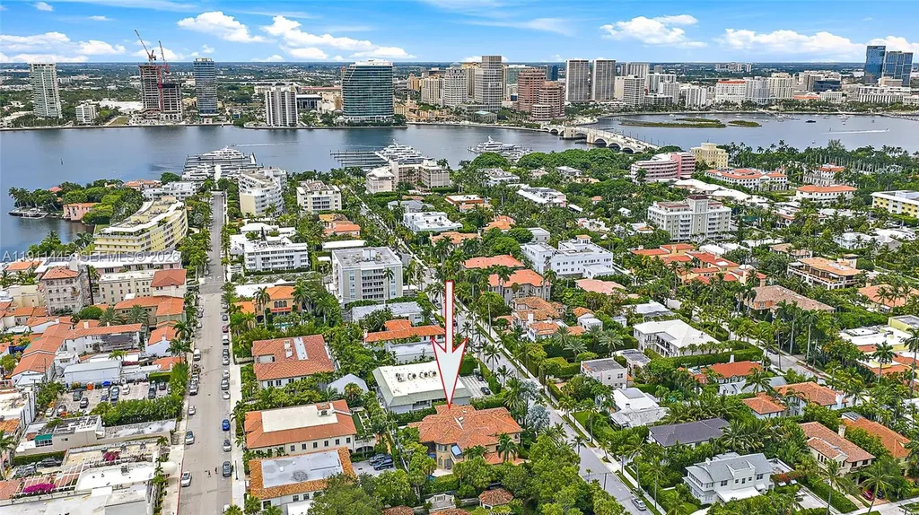 314 Chilean Avenue Palm Beach FL 33480