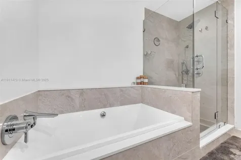 488 NE 18th Street Miami FL 33132