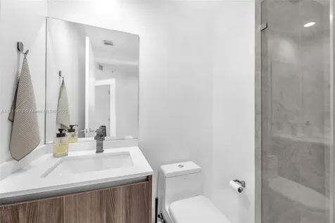 488 NE 18th Street Miami FL 33132