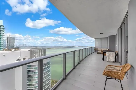 488 NE 18th Street Miami FL 33132