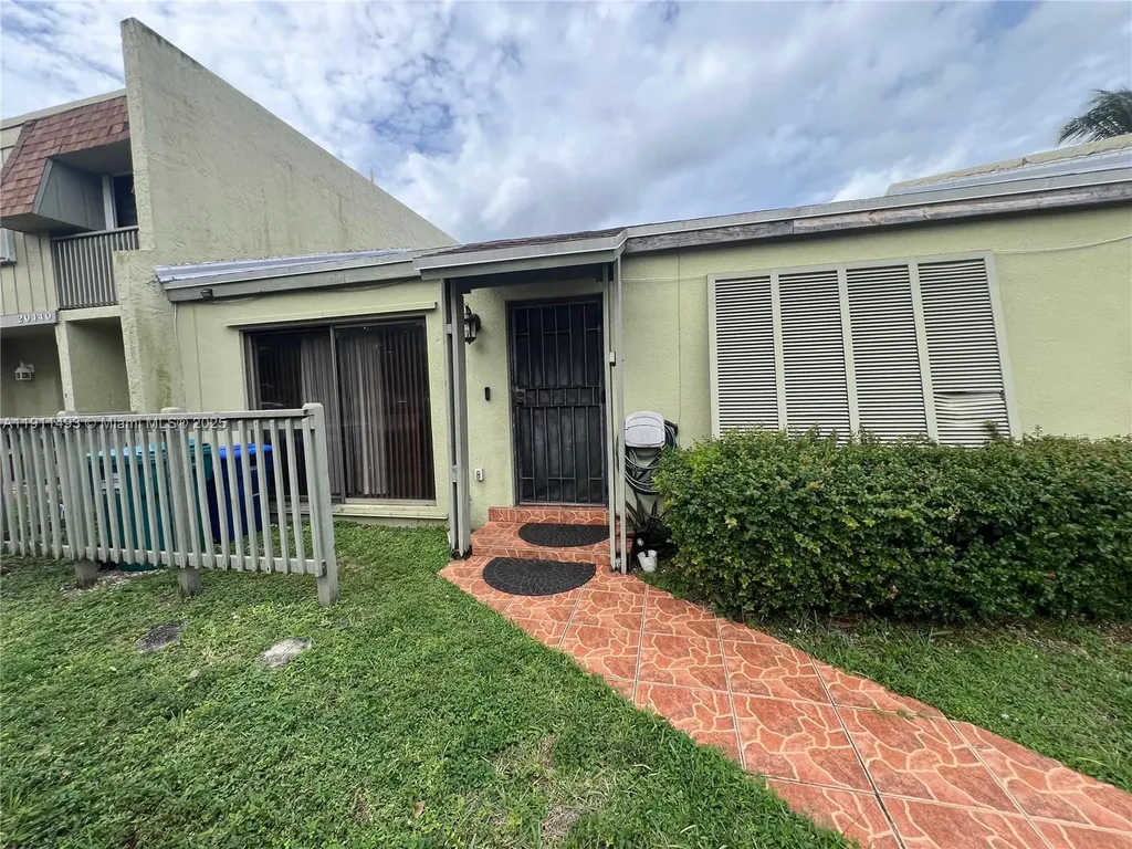 20442 NW 15th Avenue Miami Gardens FL 33169