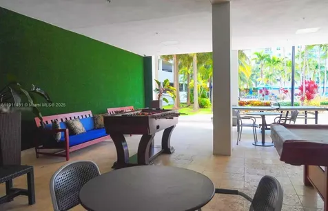 19370 Collins Avenue Sunny Isles Beach FL 33160