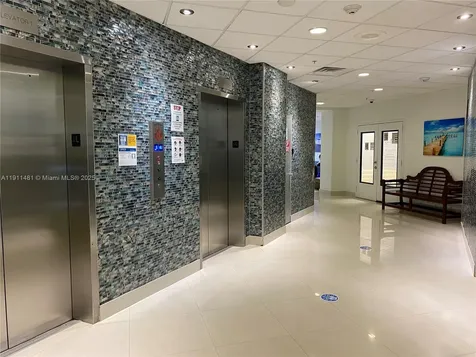 19370 Collins Avenue Sunny Isles Beach FL 33160