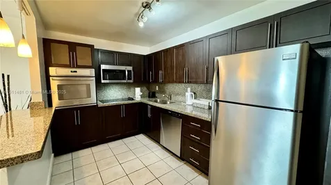 19370 Collins Avenue Sunny Isles Beach FL 33160