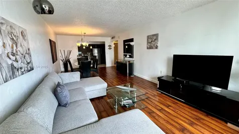 19370 Collins Avenue Sunny Isles Beach FL 33160