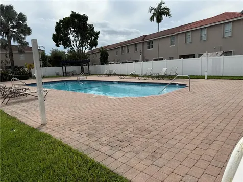 27450 SW 138th Path Homestead FL 33032