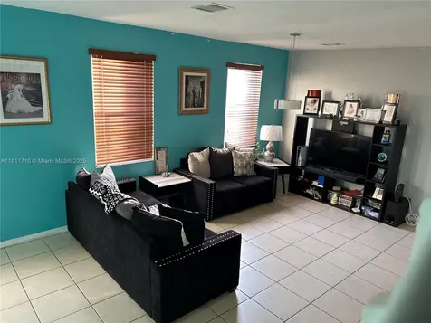 27450 SW 138th Path Homestead FL 33032