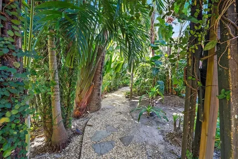 404 Mariner Drive Jupiter FL 33477