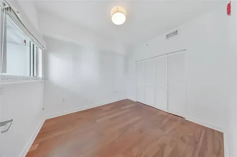 6580 Indian Creek Drive Miami Beach FL 33141