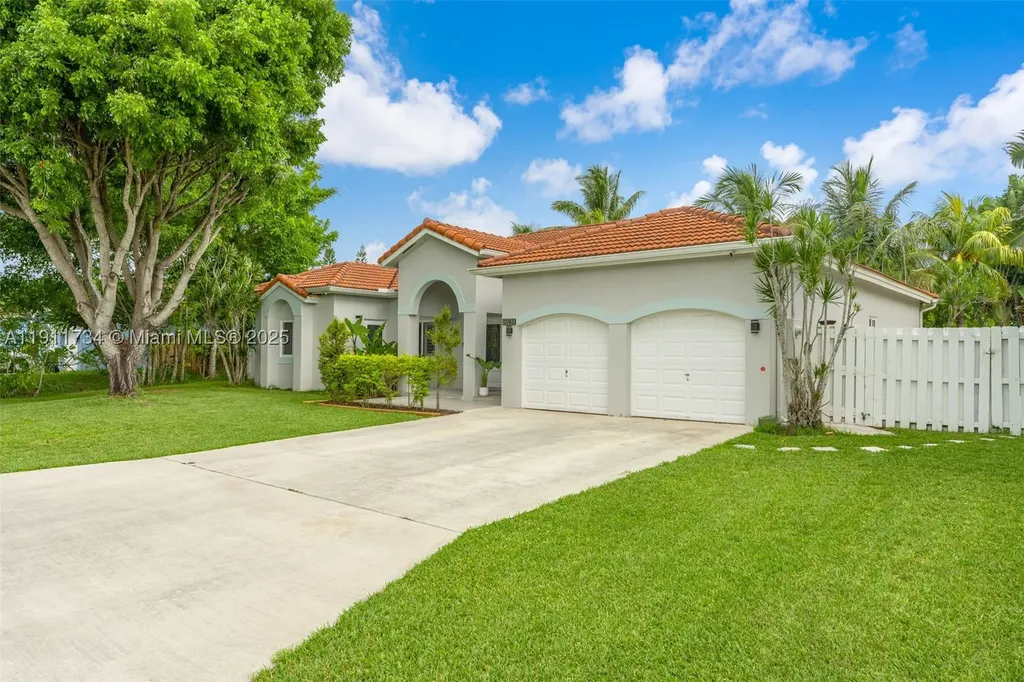 12743 SW 220th Street Miami FL 33170