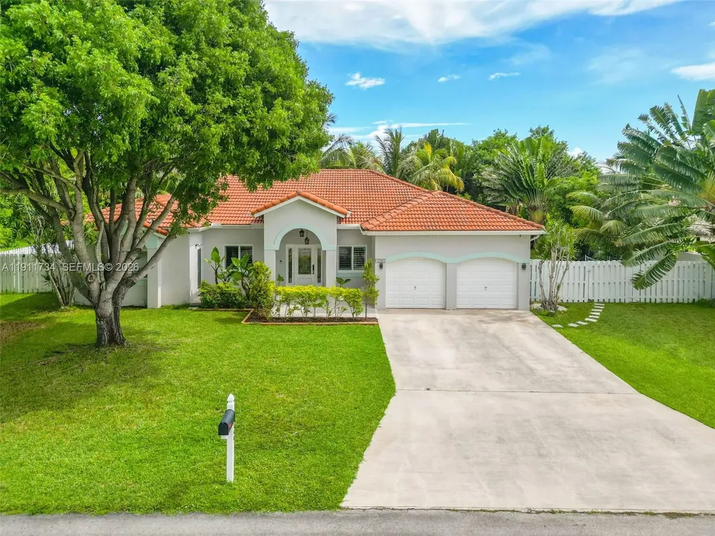12743 SW 220th Street Miami FL 33170