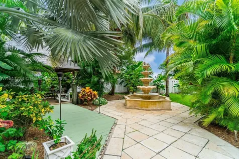 12743 SW 220th Street Miami FL 33170