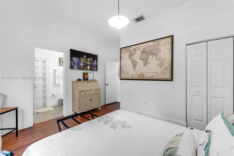 12743 SW 220th Street Miami FL 33170