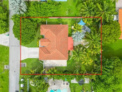 12743 SW 220th Street Miami FL 33170