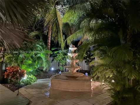 12743 SW 220th Street Miami FL 33170