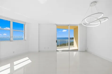 2475 Brickell Avenue Miami FL 33129
