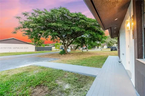 13550 SW 47th Lane Miami FL 33175