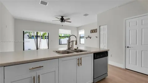 10547 W 34th Court Hialeah FL 33018