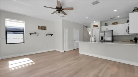 10547 W 34th Court Hialeah FL 33018