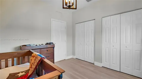 10547 W 34th Court Hialeah FL 33018