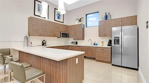 10547 W 34th Court Hialeah FL 33018