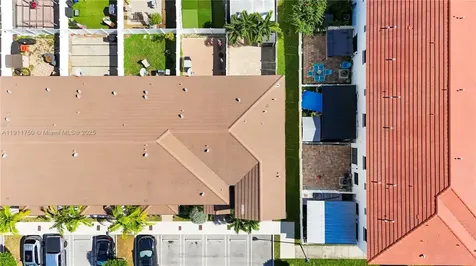 10547 W 34th Court Hialeah FL 33018