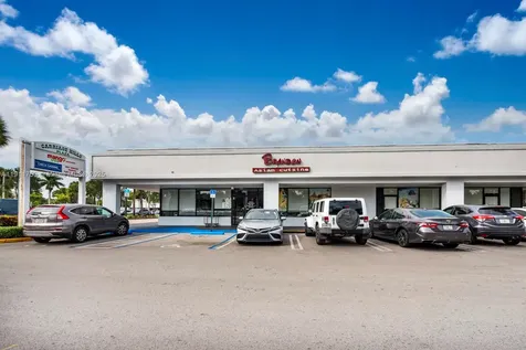 6411-6417 Stirling Road Davie FL 33314