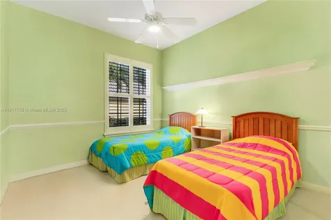 4909 Grassleaf Drive Palm Beach Gardens FL 33418