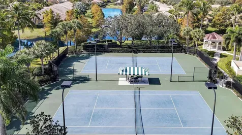 4909 Grassleaf Drive Palm Beach Gardens FL 33418