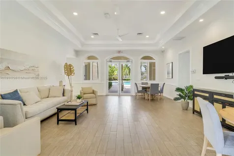 4909 Grassleaf Drive Palm Beach Gardens FL 33418