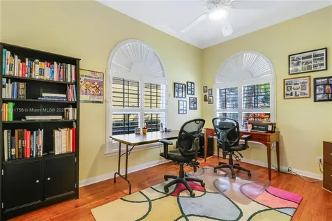 4909 Grassleaf Drive Palm Beach Gardens FL 33418