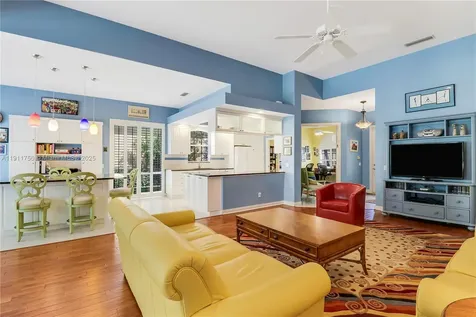 4909 Grassleaf Drive Palm Beach Gardens FL 33418