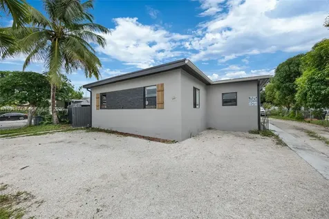 740 135 Street North Miami FL 33168