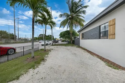 740 135 Street North Miami FL 33168