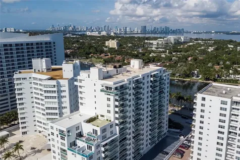 5001 Collins Avenue Miami Beach FL 33140