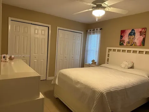 10563 NW 4th Street Plantation FL 33324