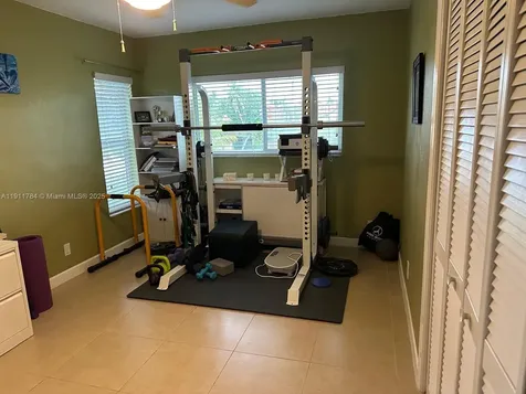 10563 NW 4th Street Plantation FL 33324