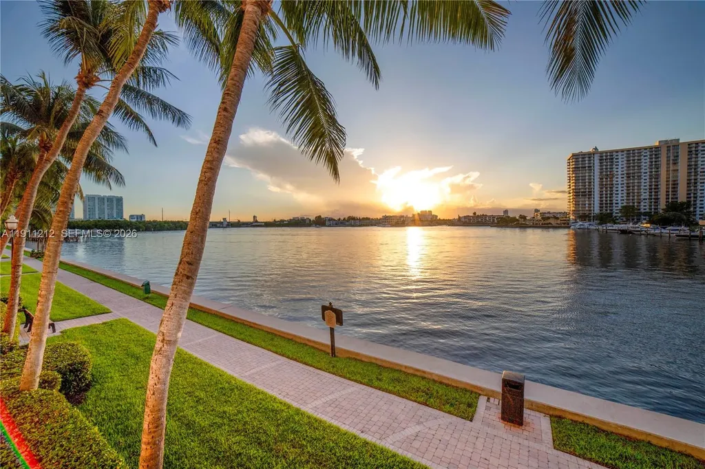 17150 N Bay Road Sunny Isles Beach FL 33160