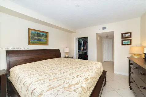 17150 N Bay Road Sunny Isles Beach FL 33160