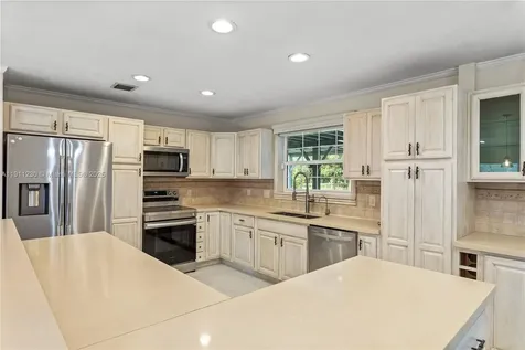 13791 SW 18th Court Davie FL 33325