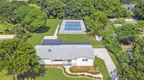 13791 SW 18th Court Davie FL 33325